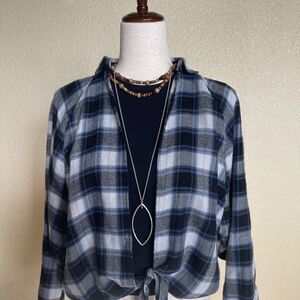 BDG womens bouse Size S